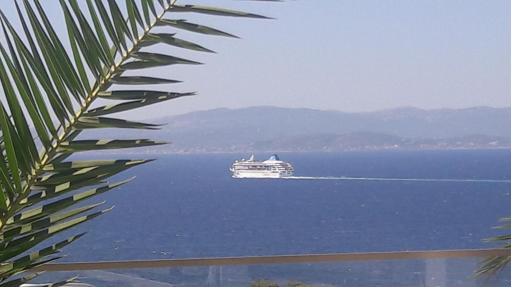 Mavi Panorama Villa Çeşme Exterior photo