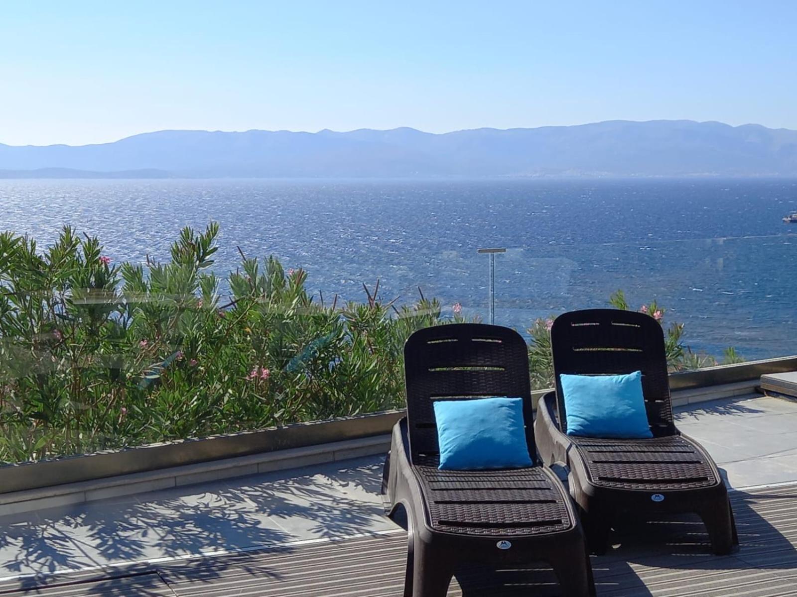 Mavi Panorama Villa Çeşme Exterior photo