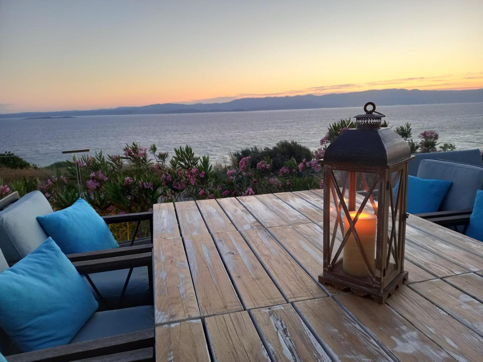 Mavi Panorama Villa Çeşme Exterior photo