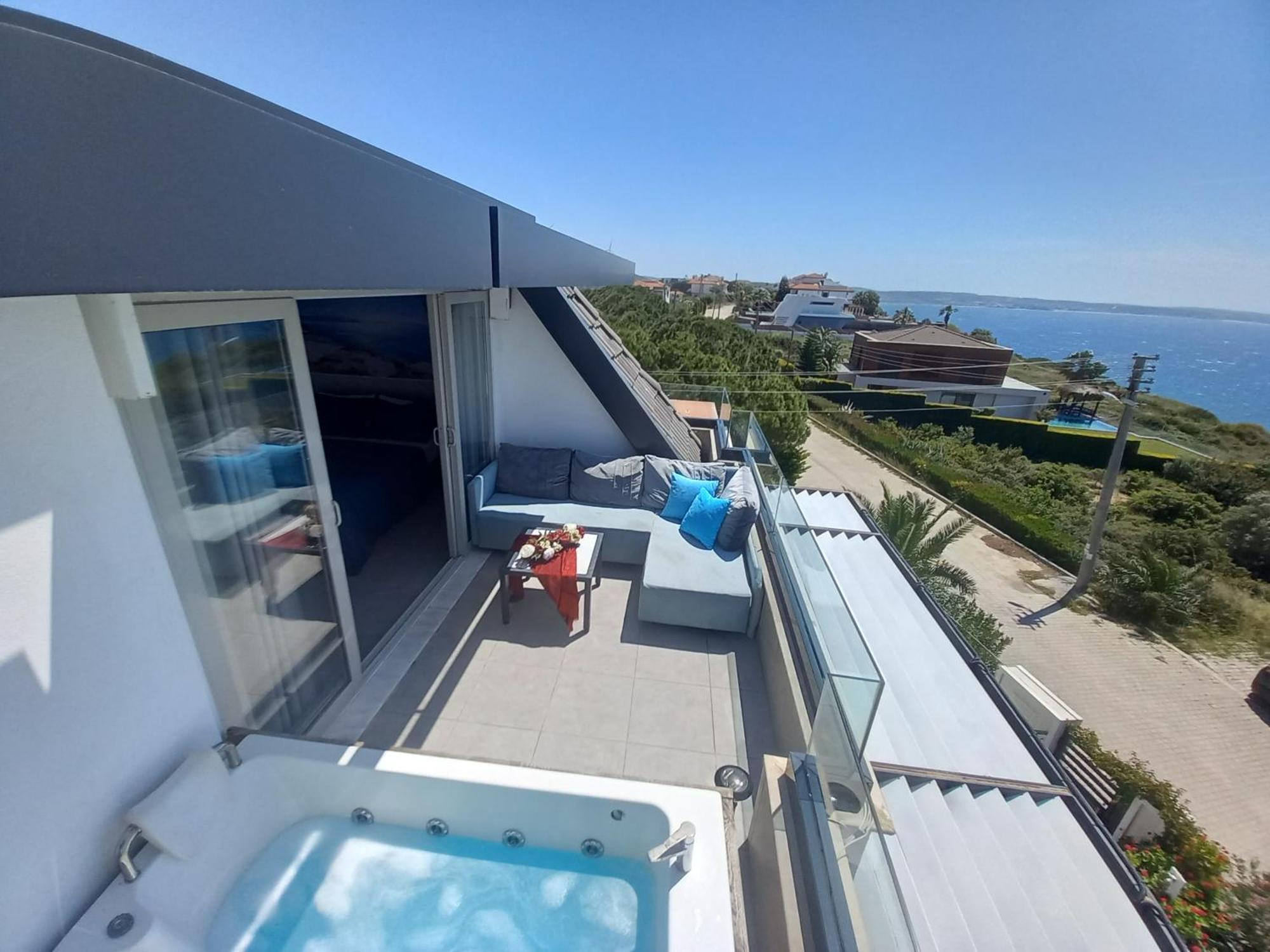 Mavi Panorama Villa Çeşme Exterior photo